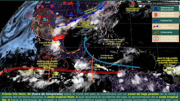 Cielo nublado en la tarde con lluvias puntuales fuertes en Oaxaca