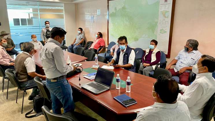 Concilian conflicto entre Asunción Tlacolulita y Tequisistlán