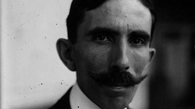 Alfredo Ramos Martínez, creador de Escuelas de Pintura sin muros