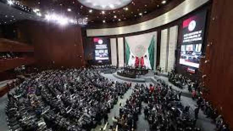 Propone Morena eliminar 200 diputados plurinominales