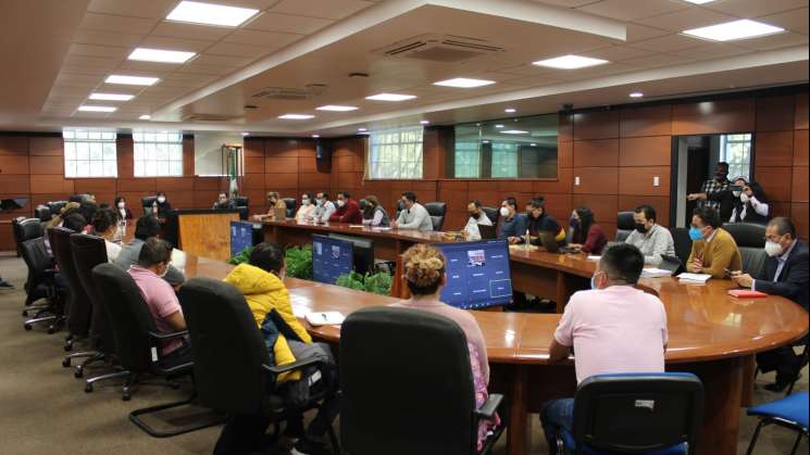 Insabi dialoga con madres y padres de niños con cáncer