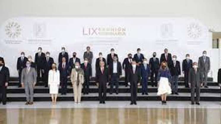 Avalan Gobernadores plan de seguridad de AMLO en Reunión