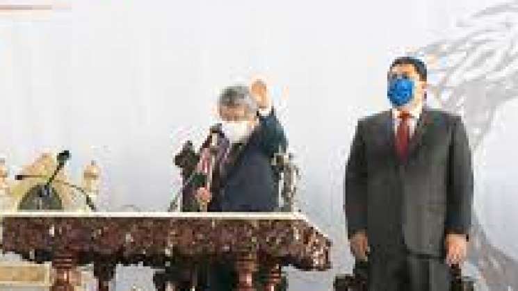 Martínez Neri toma posesión como alcalde de Oaxaca de Juárez