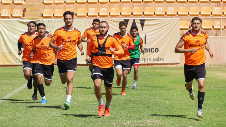 Alebrijes de Oaxaca cierra preparación para enfrentar a Sonora