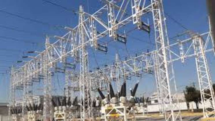 Tras aval de SCJN, va gobierno contra permisos ilegales de luz