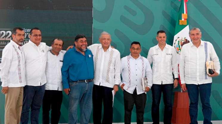 Tamazulapam del Espíritu y los Ayutla firman acuerdo de paz