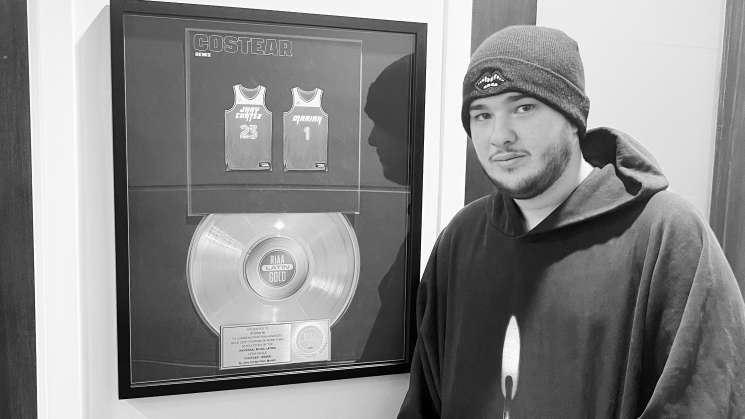  TYP NRIQUE ha conseguido 2 Grammy Latinos, un Grammy Awards