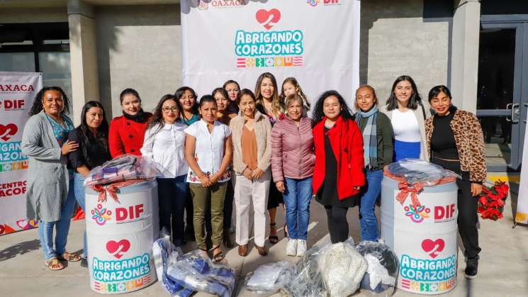 Lanza DIF Oaxaca campaña “Abrigando Corazones”    