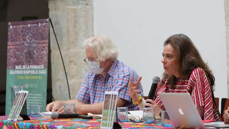 Resguardan en el Baúl FAHHO los tesoros documentales de Oaxaca 