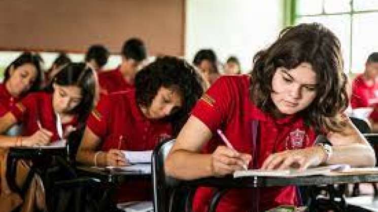 1.6 millones de nuev@s becarios en Educación Media Superior