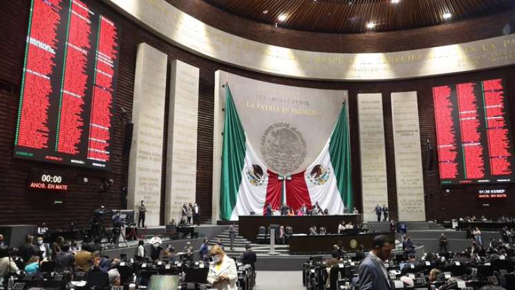 Diputados suspenden proceso para elegir nuevos consejeros del INE