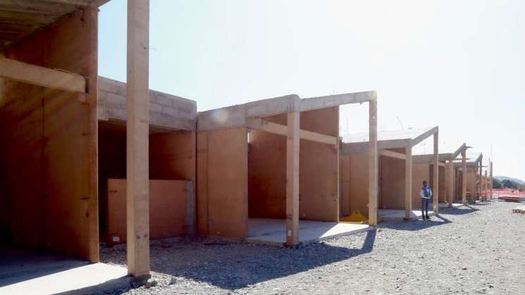 Supervisan reubicación de viviendas del Corredor Interoceánico  