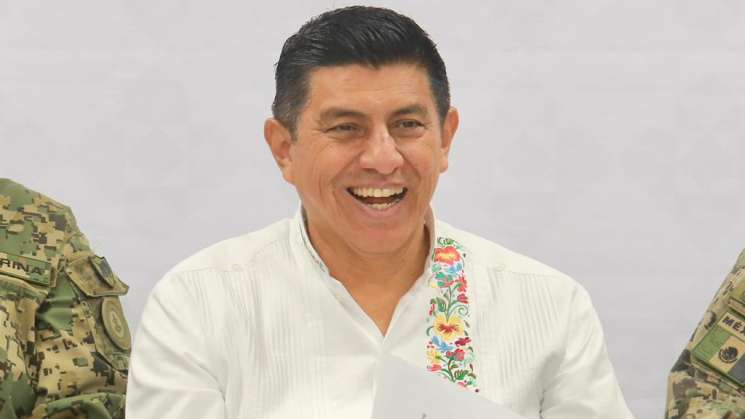 Salomón Jara crea el Instituto para Devolver al Pueblo lo Robado