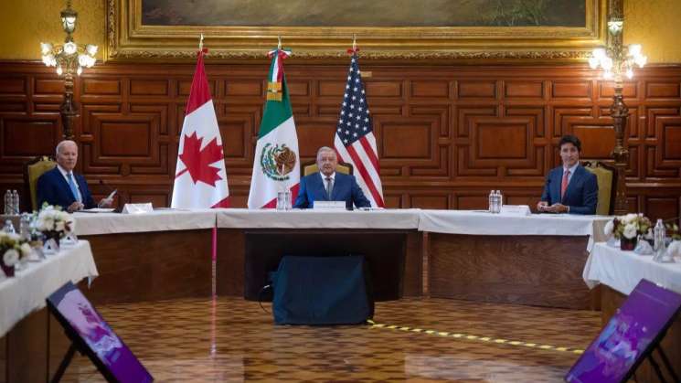 En cumbre de lideres Impulsan creación de comité trilateral
