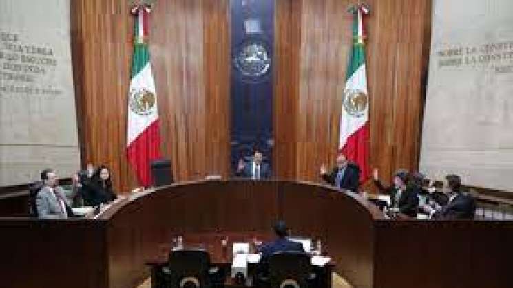 Uso de caricatura de AMLO de Morena es violación electoral: TEPJF