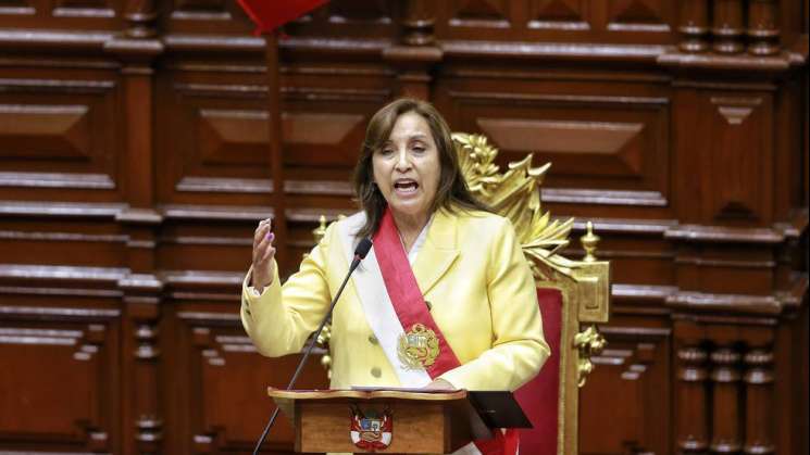 Juez abre investigación por genocidio contra Dina Boluarte