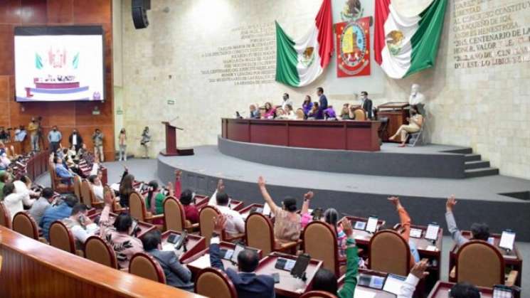 Congreso local exhorta a FGEC esclarecer crimen de oaxaqueño 