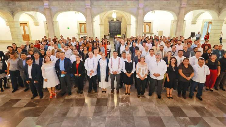 Nombra Gobernador del Estado a Rectora Interina del Suneo    