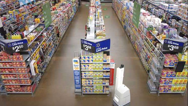 Tras prohibición en exhibición de cigarros, Walmart se ampara