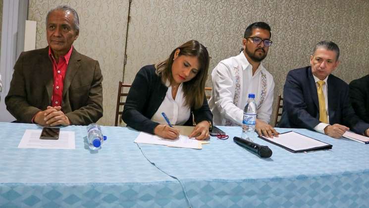 Firman UTVCO y CANISOFT convenio para respaldo profesional 