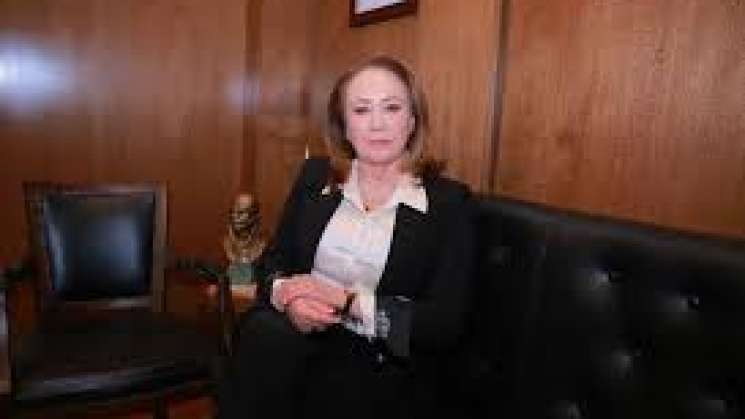 Juez desecha petición de renuncia de Yasmín Esquivel