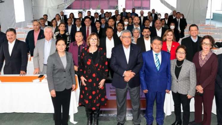 Sección 59 del SNTE en Oaxaca, ejemplo de democracia sindical 