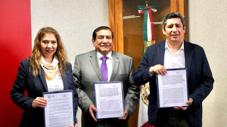Firman convenio de colaboración Fiscalía de Oaxaca y URSE