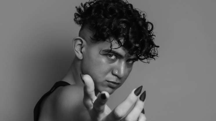 Lil boi promociona su nuevo beat titulado Fyin (Dying))