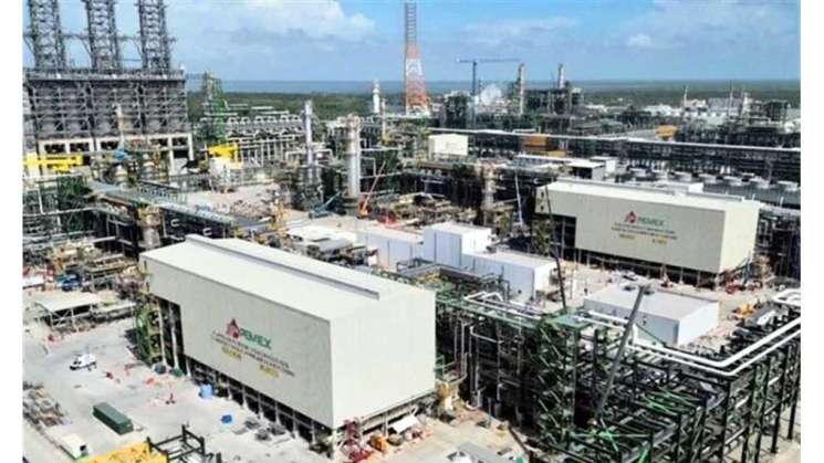 En Febrero producirá refinería Dos Bocas 243 mil barriles diarios