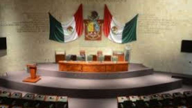 Congreso de Oaxaca aprueba desaparición de poderes en Tamazulápam