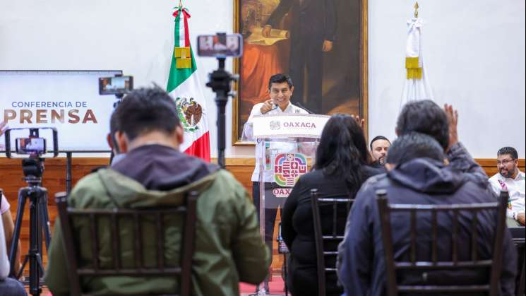 Expropiación petrolera, mayor acción en defensa de soberanía: JS