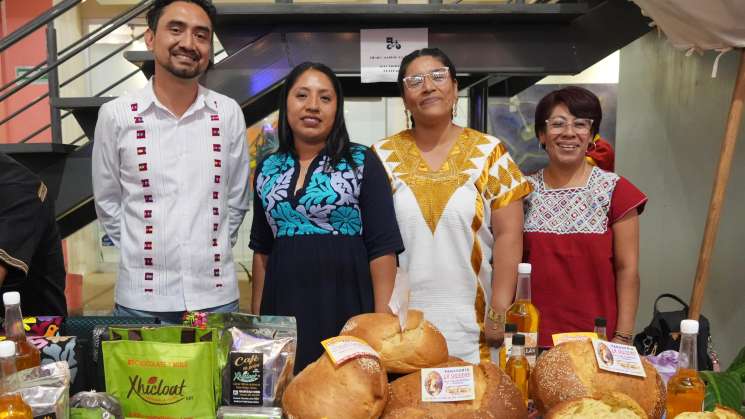Invita Sto. Domingo Tomaltepec a Feria del Pan y Talabartería  