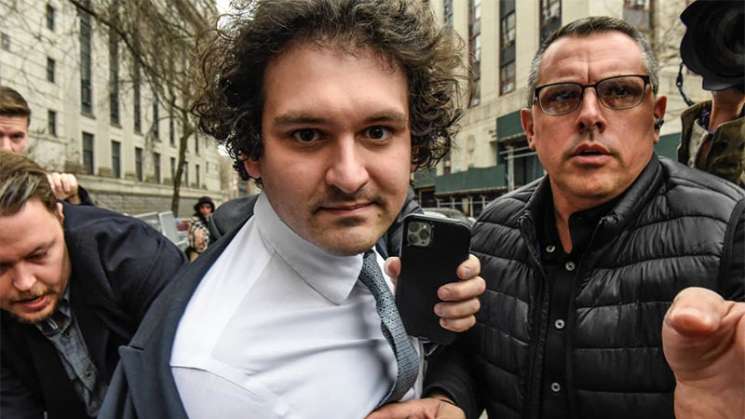 Dan 25 años de cárcel al rey de las criptomonedas