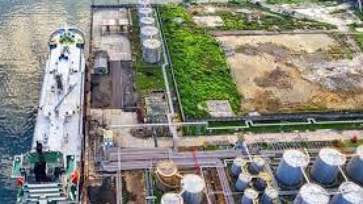 Cancela Pemex exportación de crudo, irá a dos bocas 