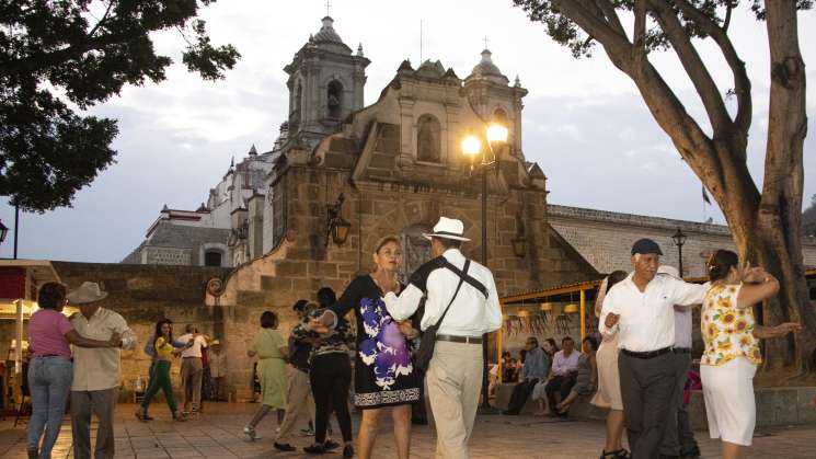  Danzón D’ Gala, 14 años impulsando el danzón en Oaxaca