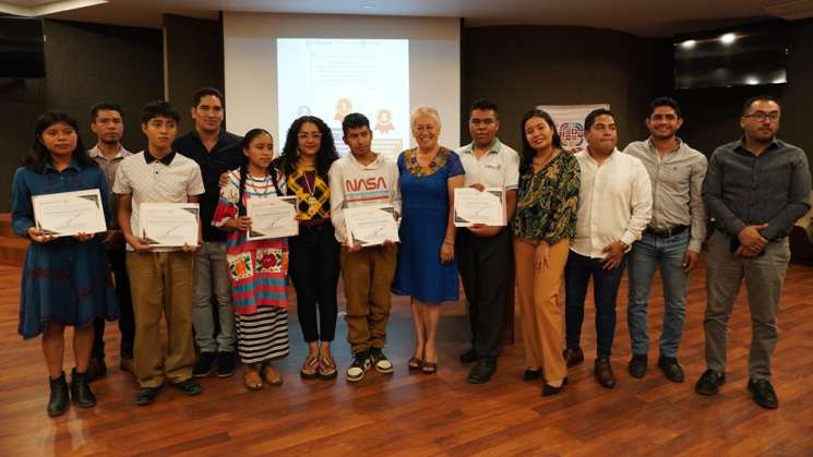Ganadores del Primer Concurso Estatal de Relatos Cortos