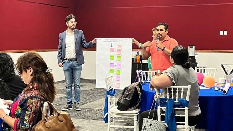  Personal de SE-Sipinna se capacita para la atención a migrantes 