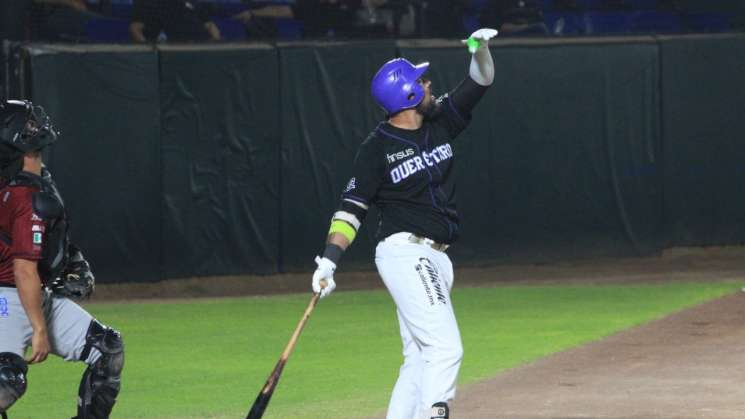 Guerreros de Oaxaca caen ante Conspiradores, en su casa