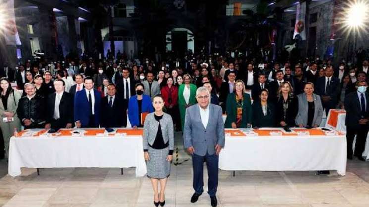 SNTE respalda a Claudia Sheinbaum en asamblea 