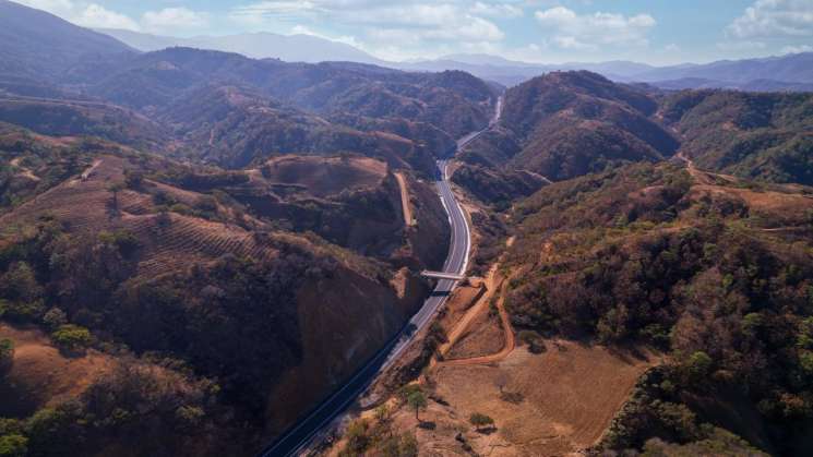  Conectividad impulsa el desarrollo en la Costa oaxaqueña