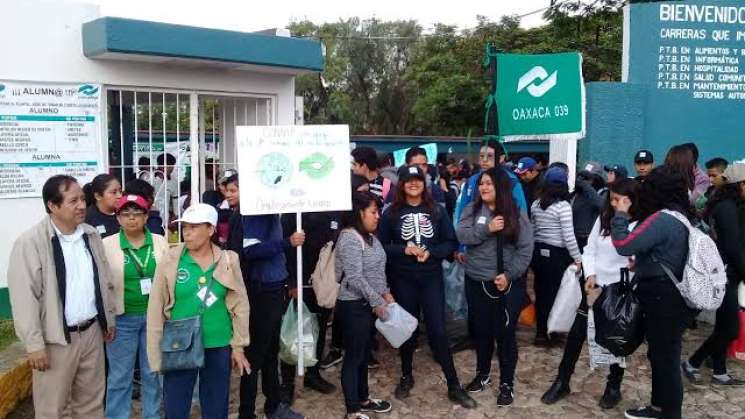 Sindicalizados del CONALEP anuncian paro de labores en Oaxaca 