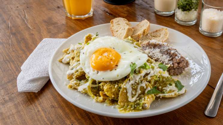 Taste Atlas: Chilaquiles, cuarto mejor desayuno del mundo