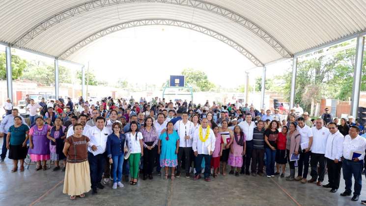 Refrenda Salomón Jara compromiso con San Pedro Mártir con 14 mdp