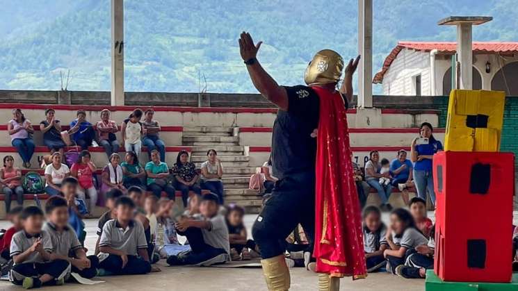 1° “Festival de la Lectura” del IEEPO recorre escuelas de Oaxaca 