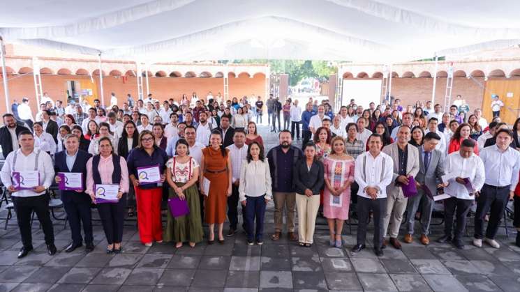 Otorgan reconocimiento al DIF Oaxaca por programa educativo 