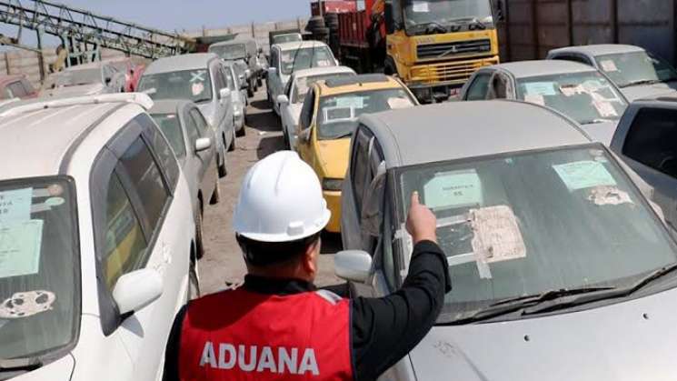 Extiende SE decreto para importar vehículos usados