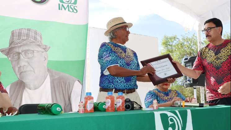  Reconocen al fotógrado deportivo Timoteo Torres en Atlética 