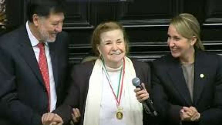 Otorgan Medalla Belisario Domínguez a periodista tamaulipeca