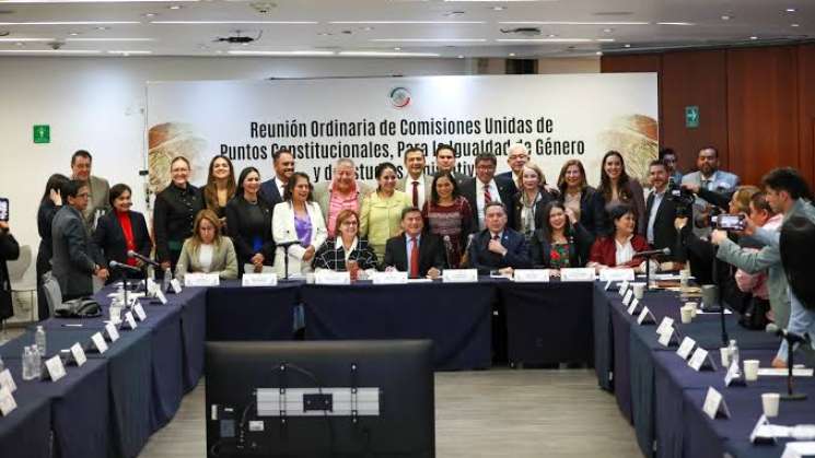 Diputados aprueban salario mínimo en establecimientos de servicio