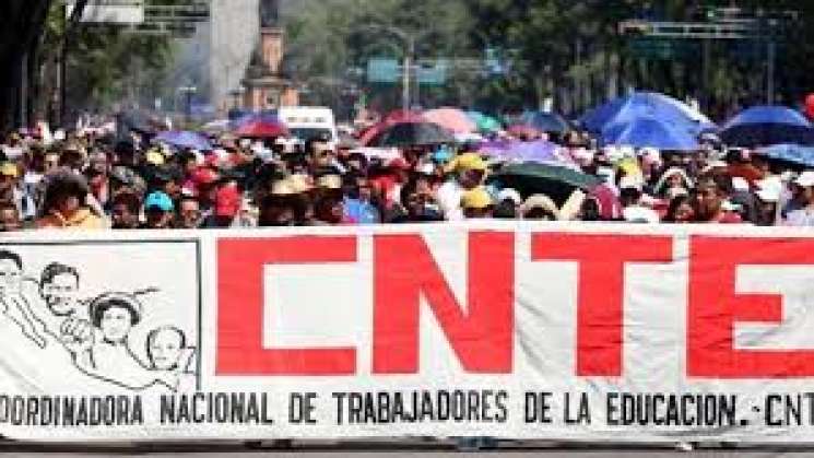 Rechazan CNTE decreto de Sheinbaum, anuncian paro nacional 
